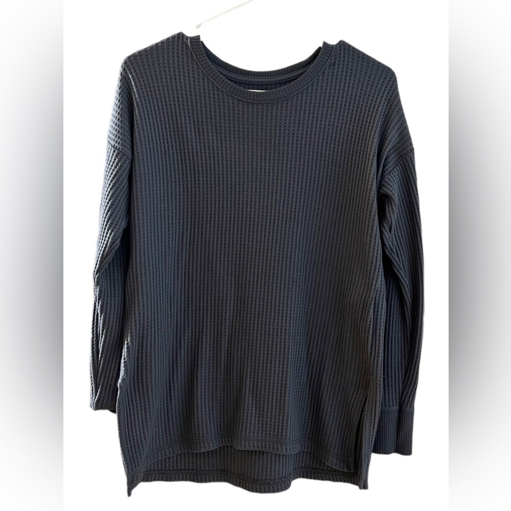 Abercrombie and Fitch lightweight long-sleeved steel gray/blue top.